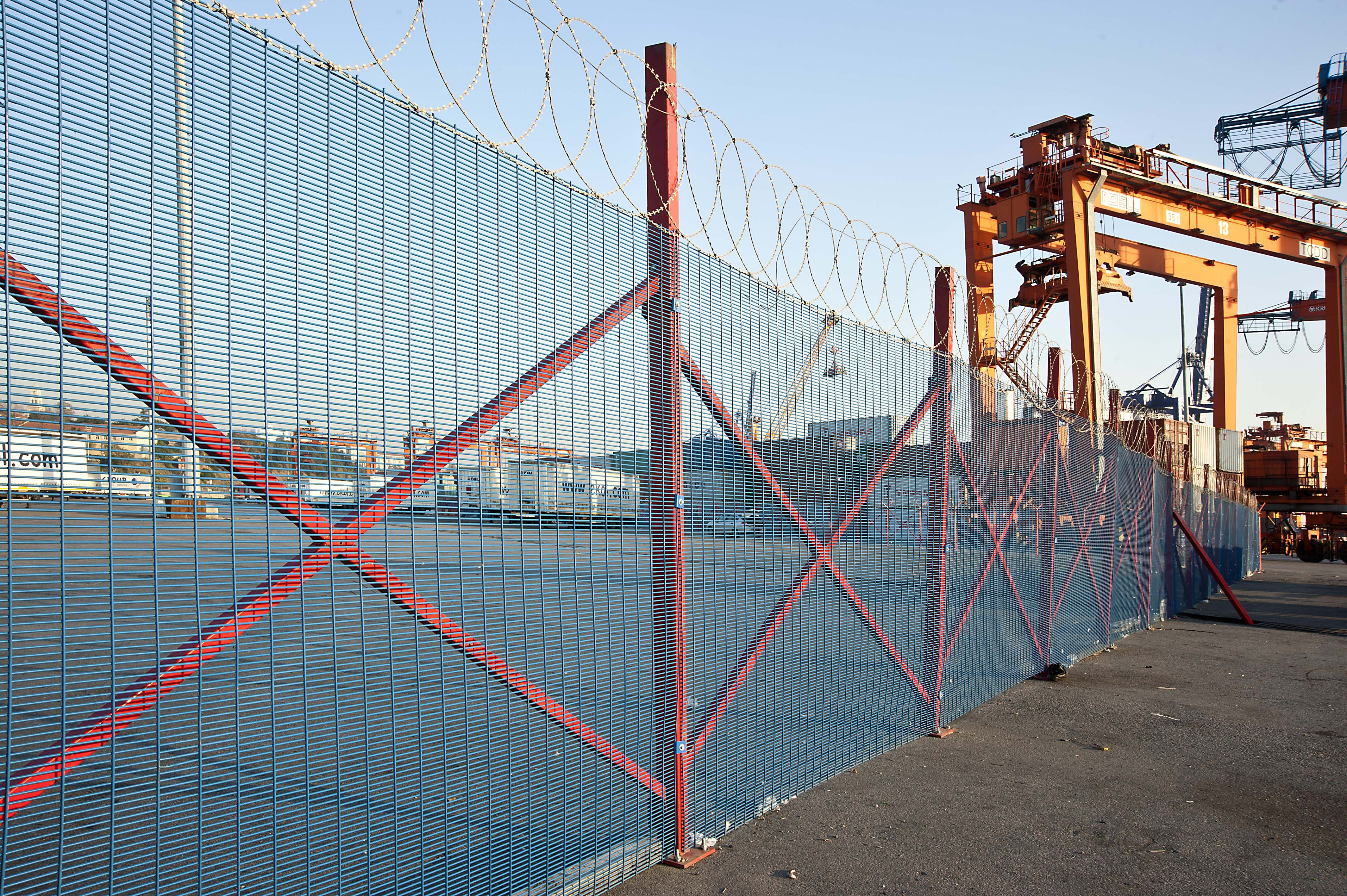 Çift Direkli Güvenlik Paneli