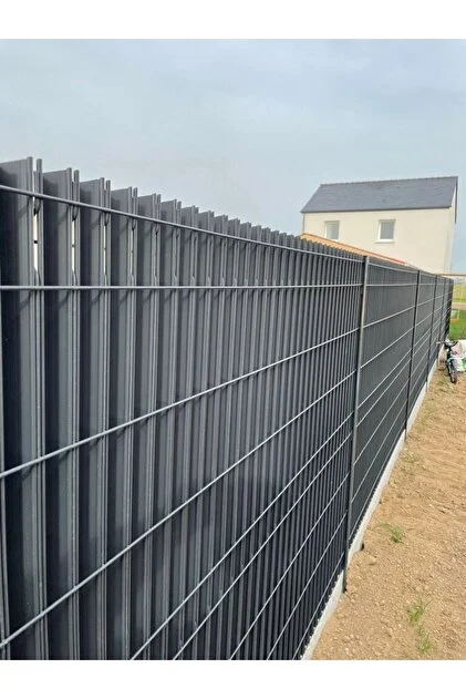 PVC Kaplı Renkli Panel Çit